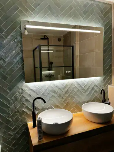 badkamer renovatie tilburg tegelwerk badkamer meubel en spiegel montage